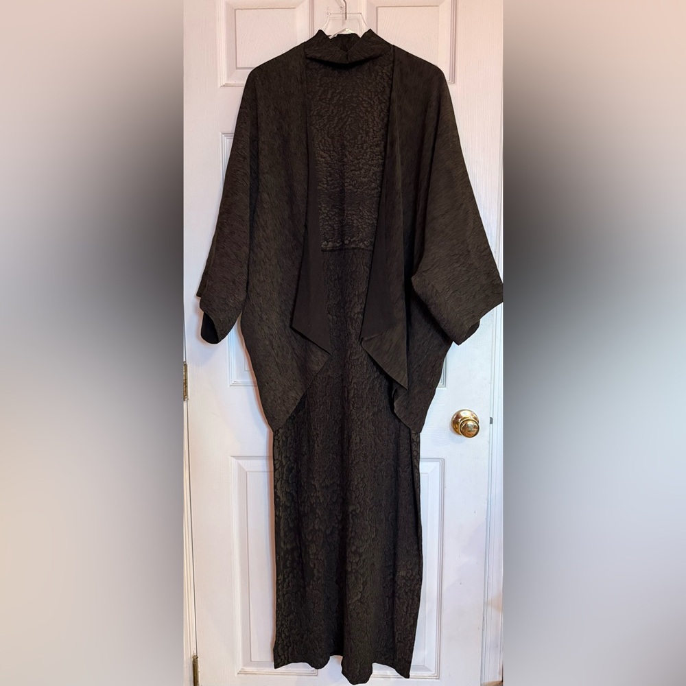 Kiss of the Wolf Womens Vintage Hand Painted Dress Set, one size, Dk Green & Blk - Picture 6 of 9